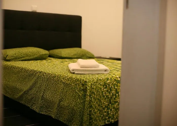 Geneve Old Town * Albufeira